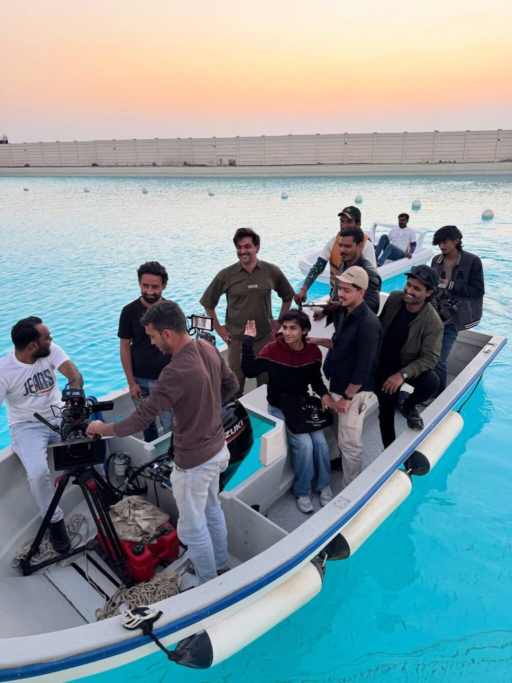 Hania Aamir Bids Farewell To Meri Zindagi Hai Tu with Memorable BTS