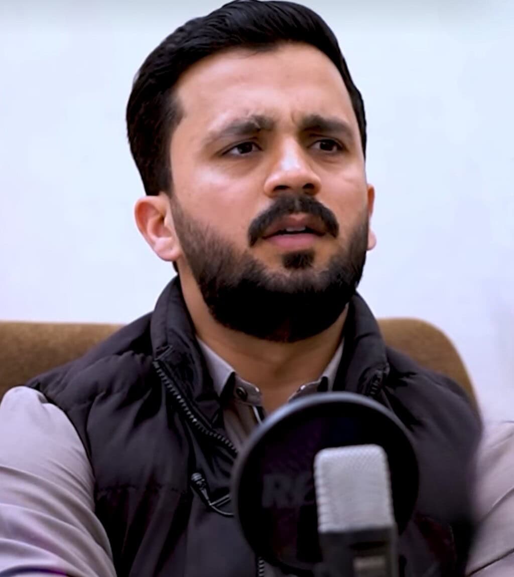 Rajab Butt Discusses Money Spent On Son & Seeing Him