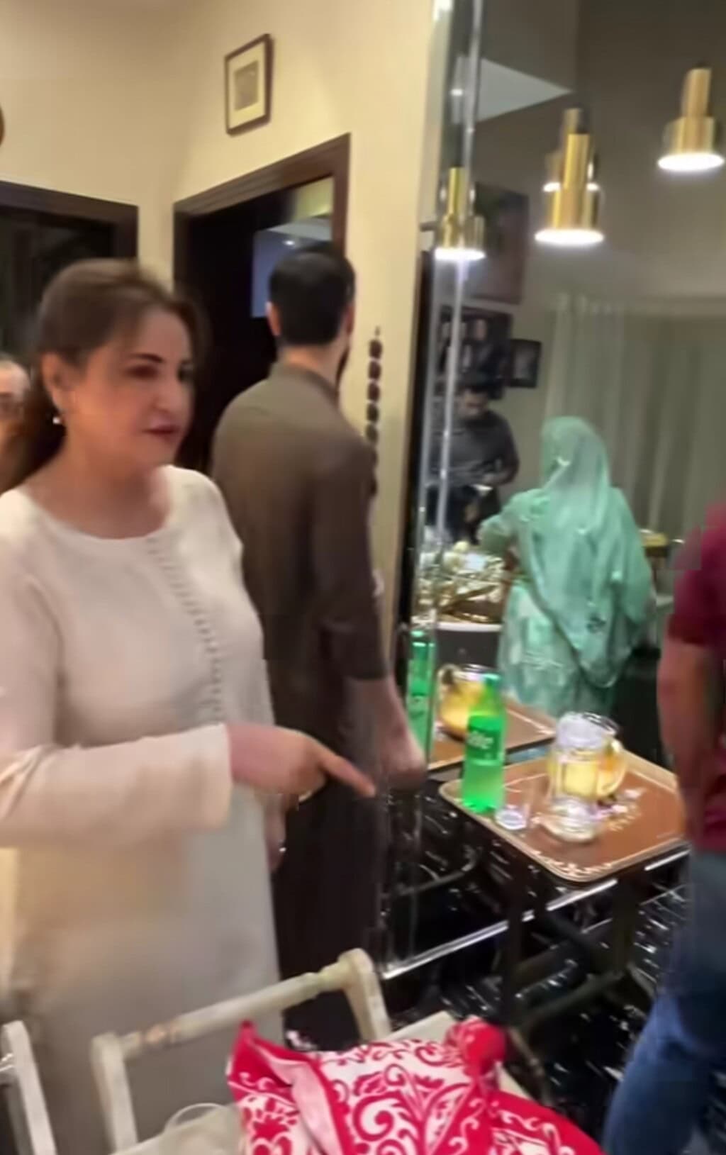 Saba Faisal’s Dupatta Free Iftar Look Gets Backlash