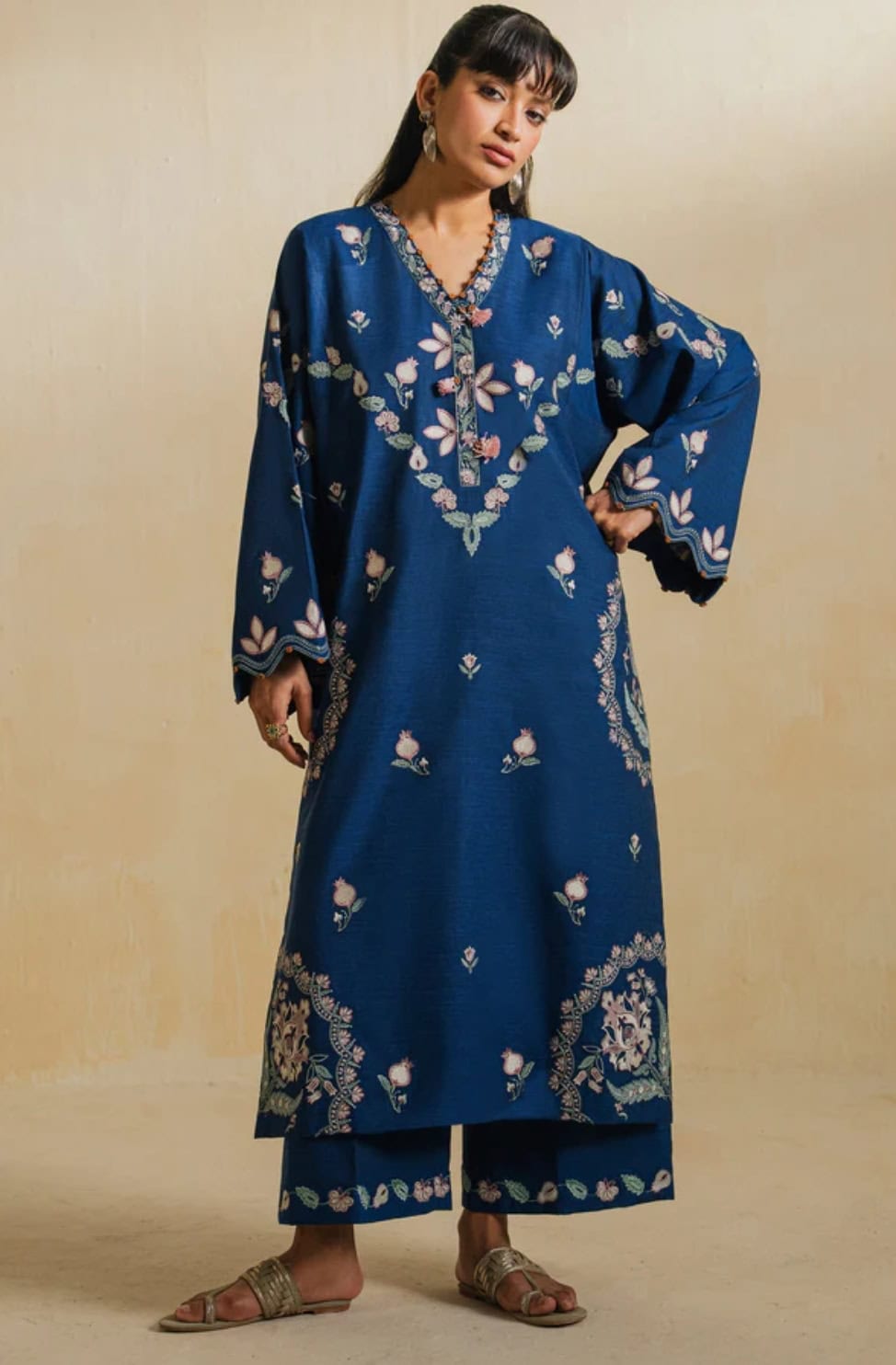 Farshi Shalwar Trend Replaced By Farshi Shirts This Eid