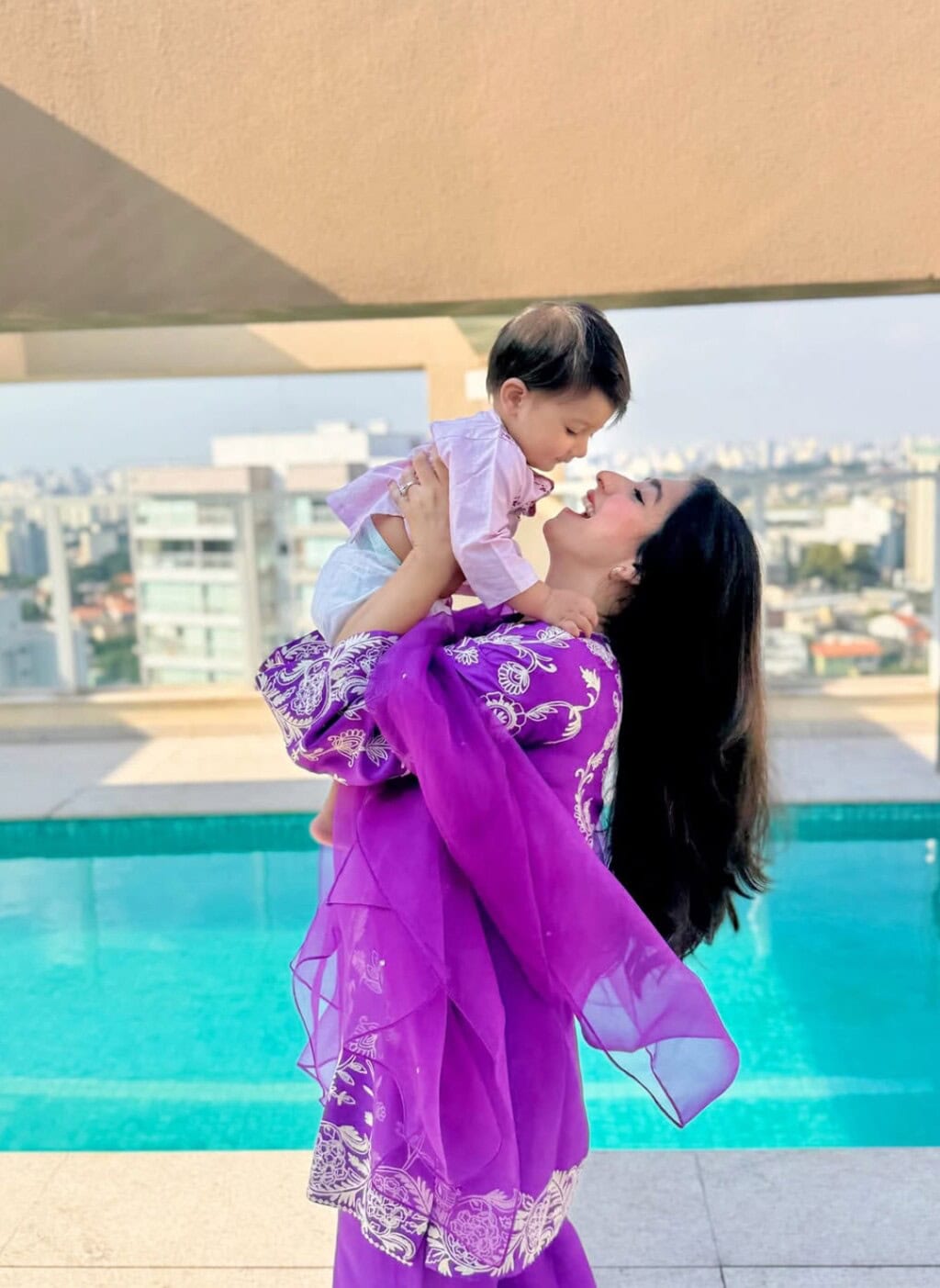 Celebrities Eid Pictures From Eid Ul Fitr Day 2