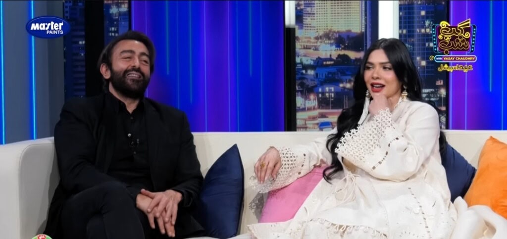Shaan and Sara Loren’s Differing Views on Working in India