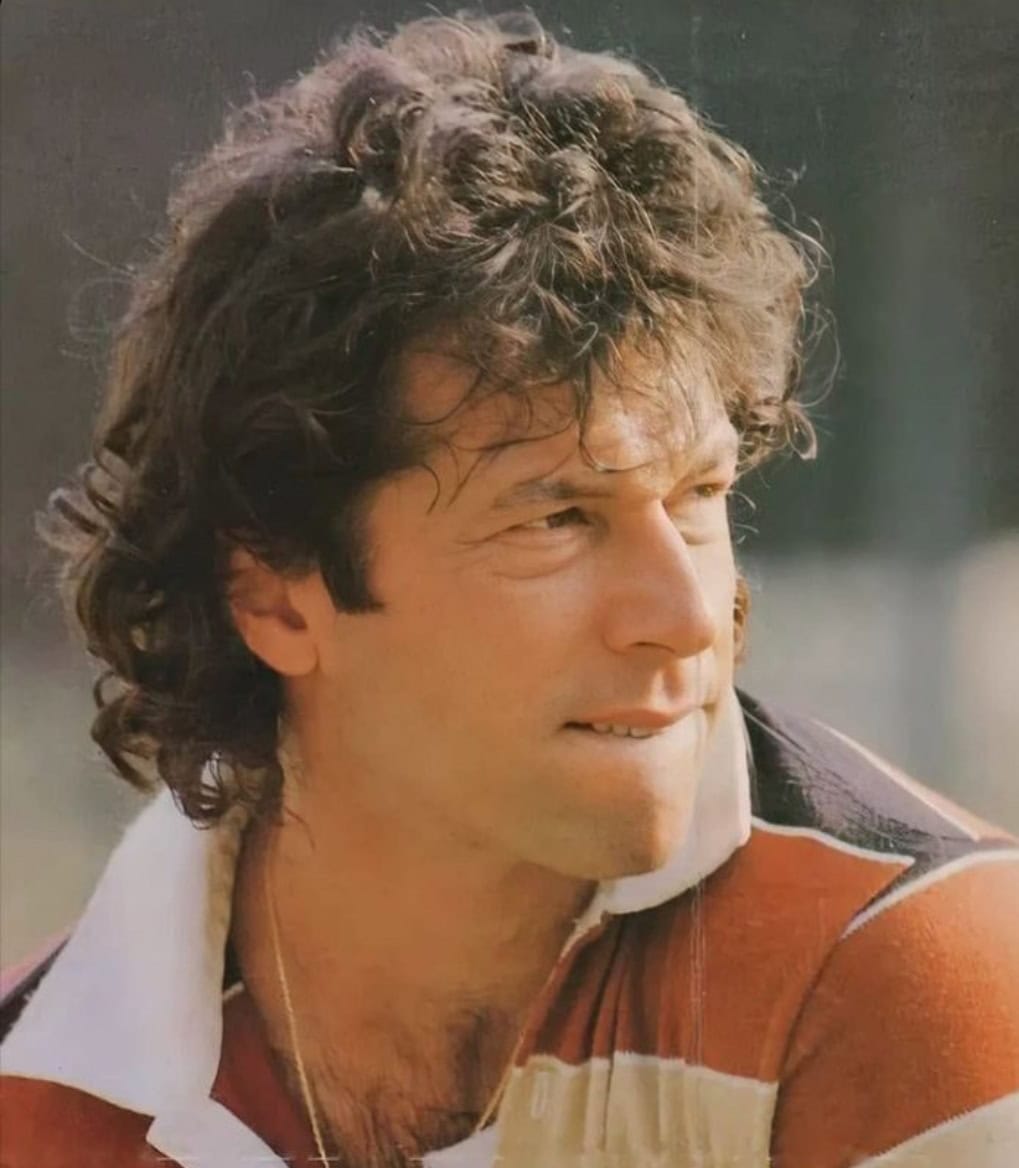 Emmad Irfani on People Comparing Him to Imran Khan
