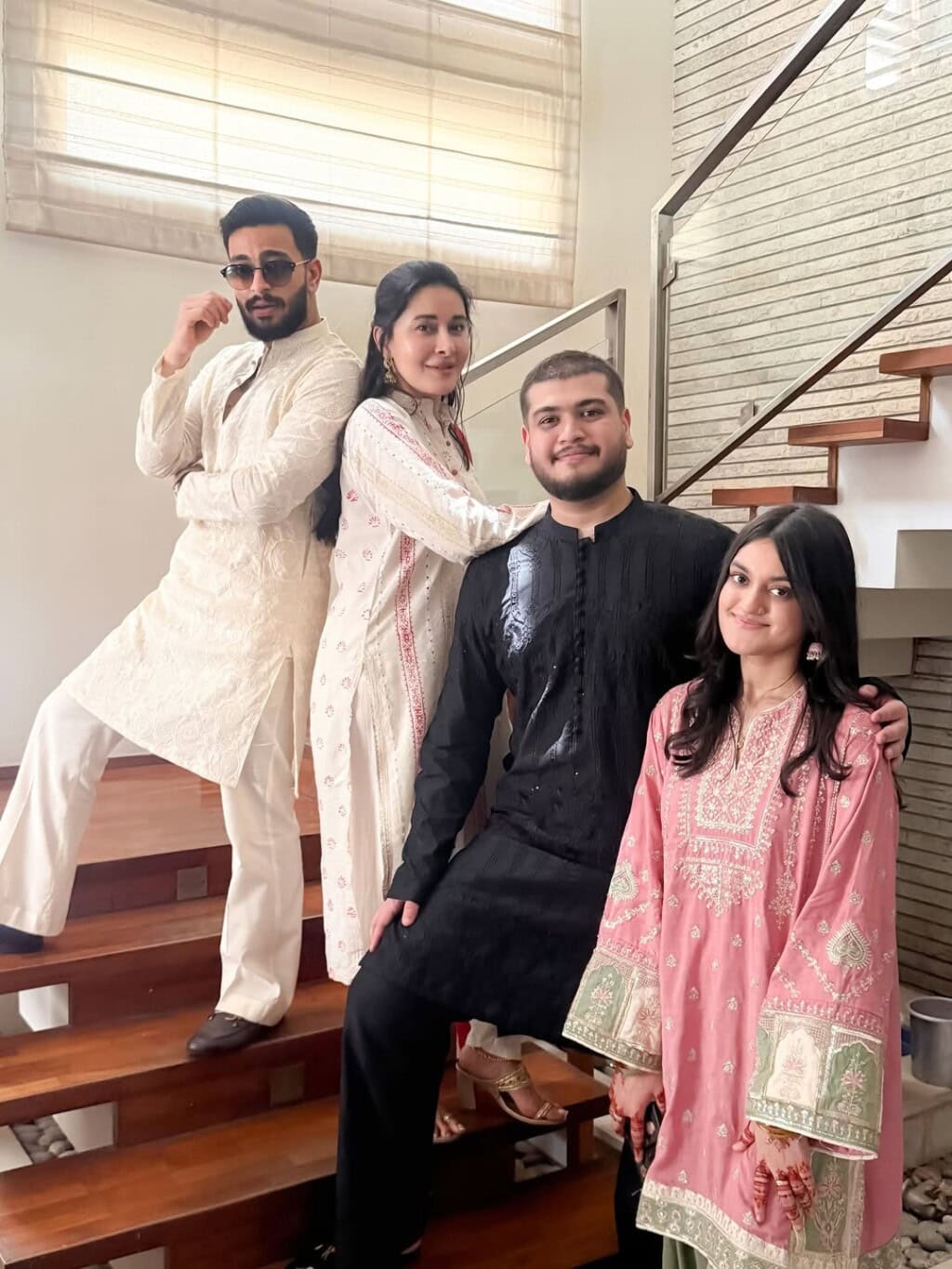 Shaista Lodhi’s Eid Pictures with Children Spark Divorce Debate