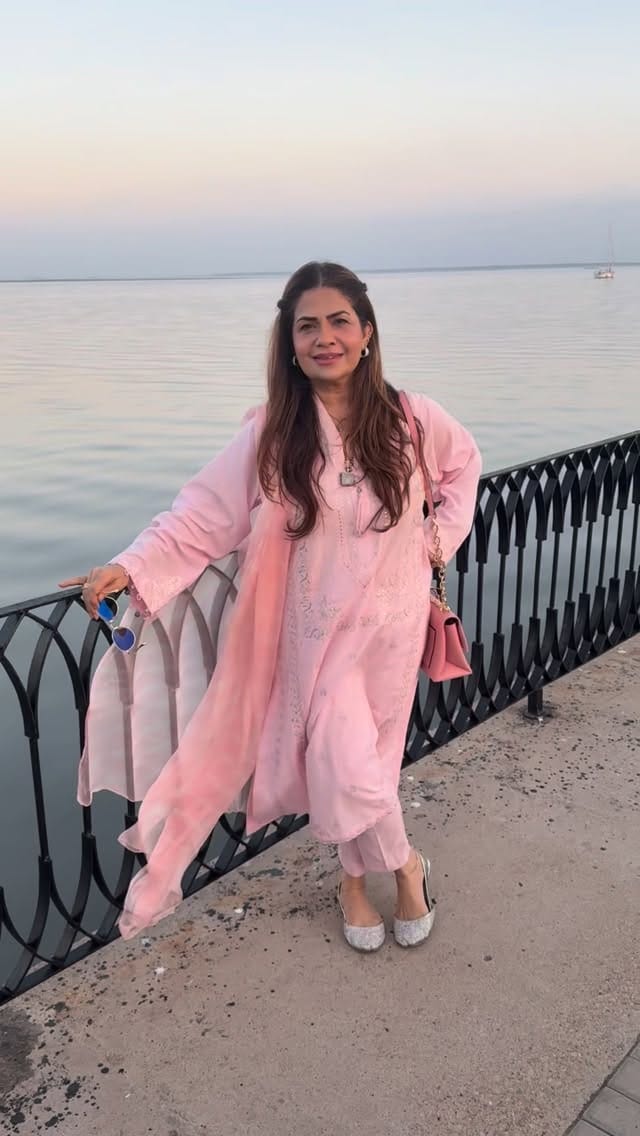 Amber Khan & Nadia Khan On Anchors Exploiting Broken Marriages