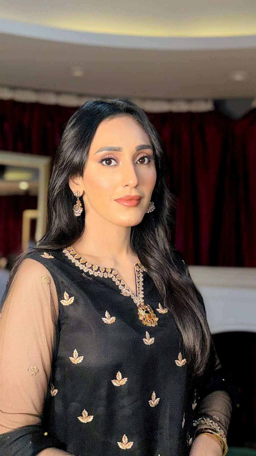 Muama Actress Areeba Ahmad Tirmizi’s Sister Passes Away