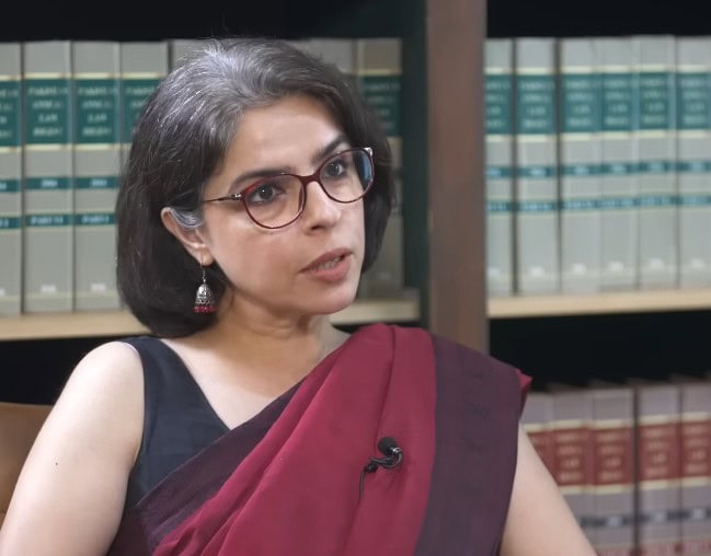 Bee Gul Reveals Astonishing Research For Aik Aur Pakeezah