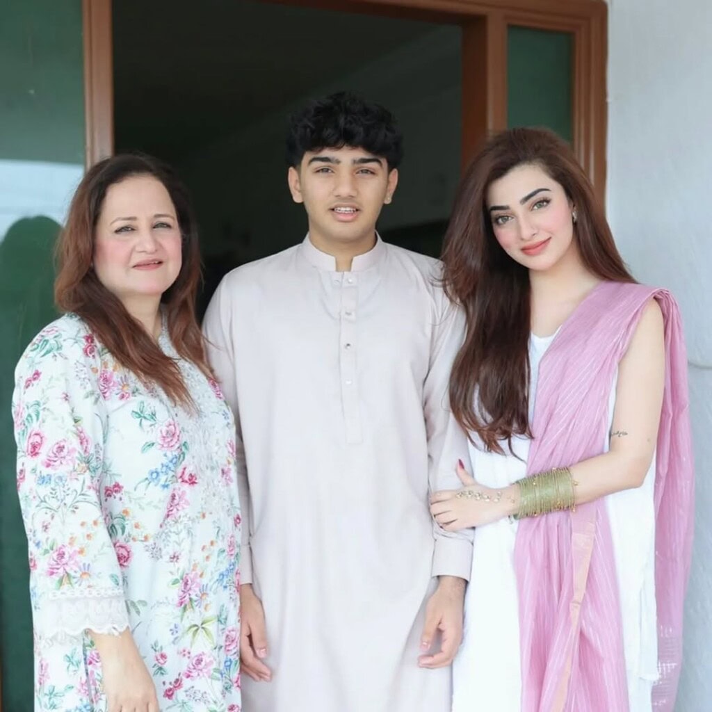 Celebrities Looks From Eid Ul Fitr 2026 Day 3