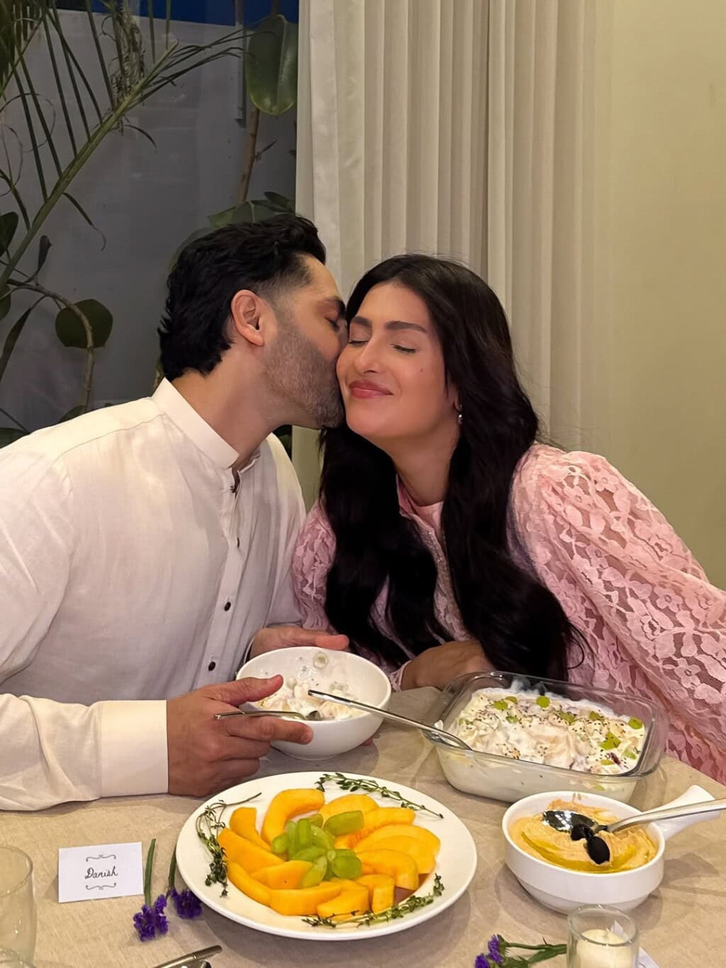 Maulana Sahab Predicts Good News For Danish Taimoor