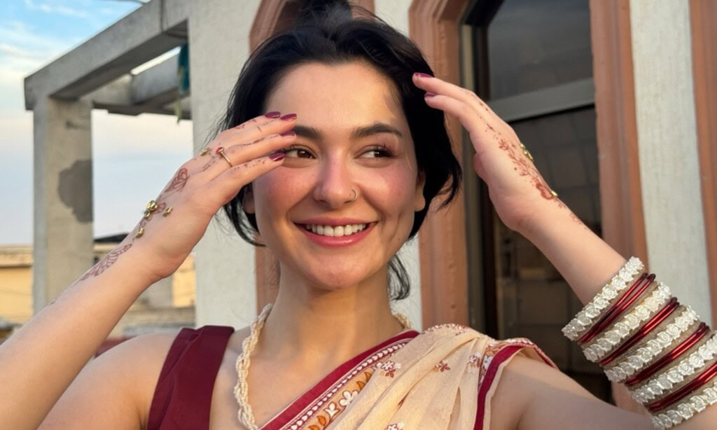 Hania Aamir’s Bold Eid Saree Look Under Fire