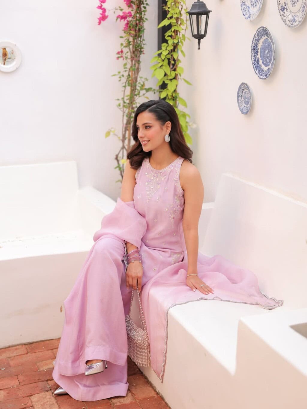 Iqra Aziz & Yasir Hussain Eid Ul Fitr Family Clicks