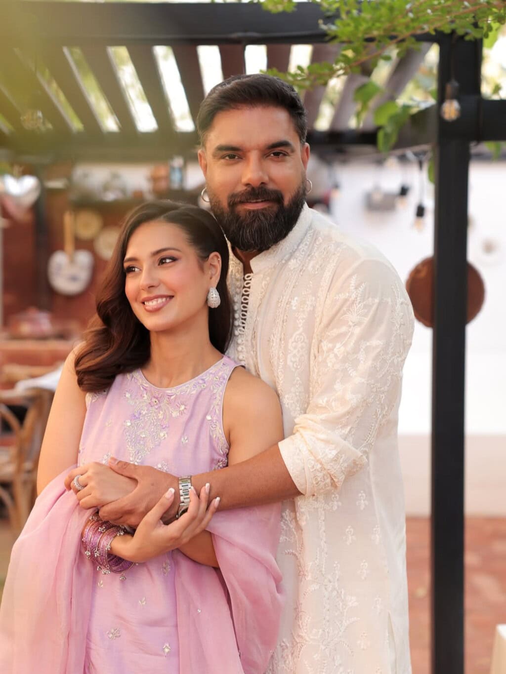 Iqra Aziz & Yasir Hussain Eid Ul Fitr Family Clicks