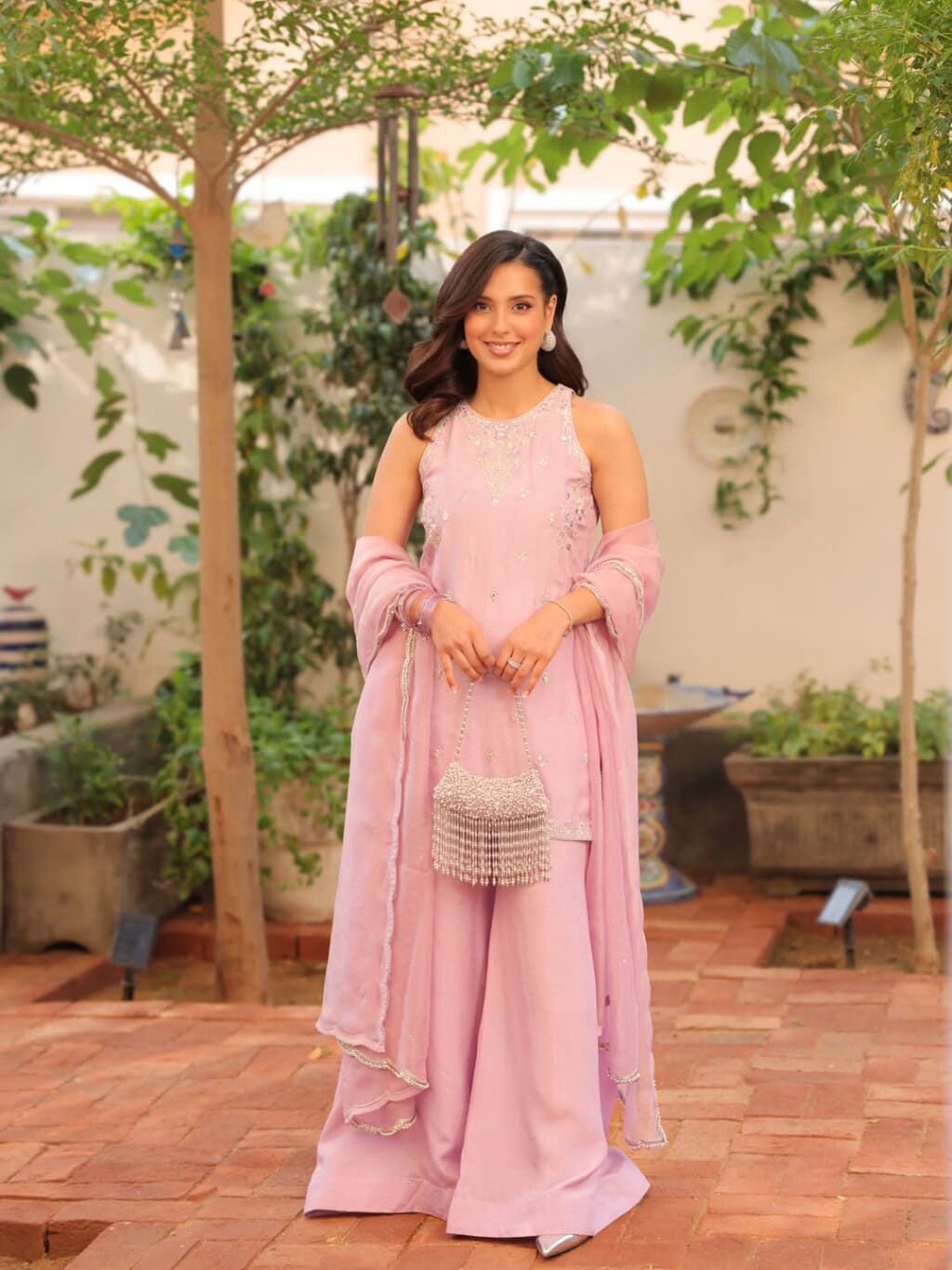 Iqra Aziz & Yasir Hussain Eid Ul Fitr Family Clicks