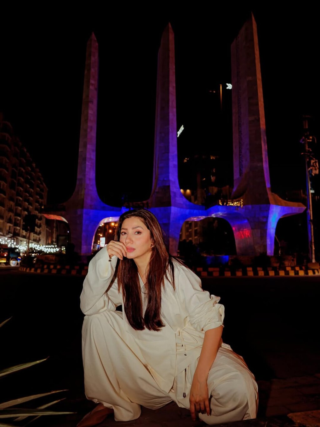 Pakistani Celebrities React As Karachi Devastated After One Rain