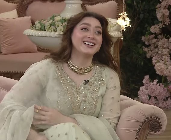 Momina Iqbal’s Daring Attempt Against Robbers