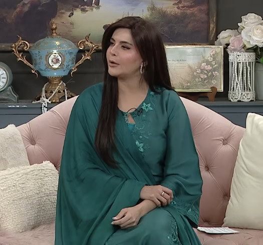 Nida Yasir’s Silly Question Gets Trolled