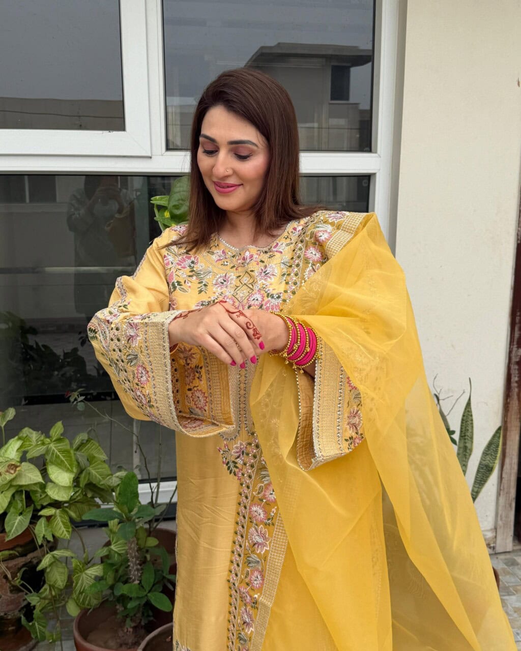 Iqrar Ul Hassan’s Wives Celebrate Eid ul Fitr Together