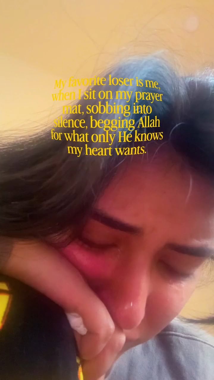 Sahar Hashmi’s Emotional Breakdown Remembering Late Mother