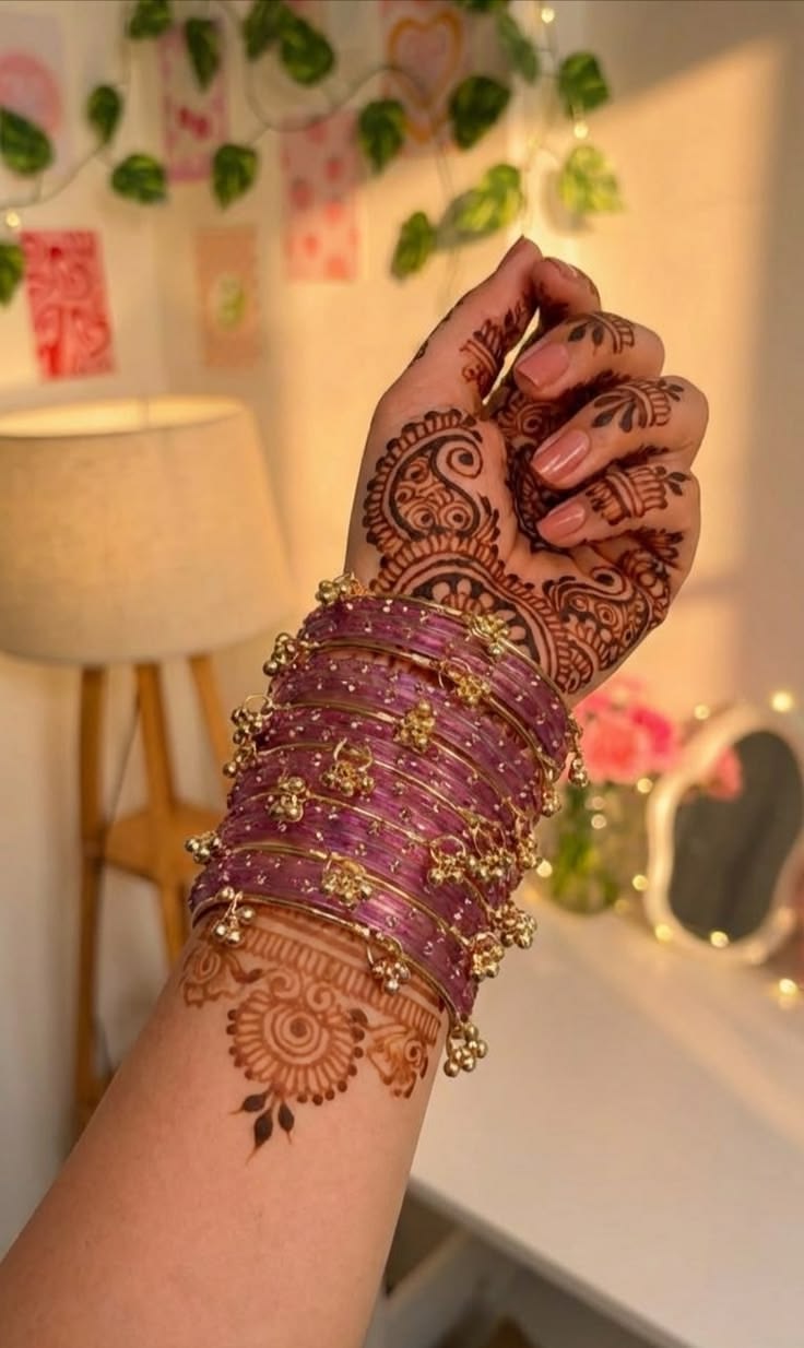 Viral Kashmiri Bangles : History Tradition & Trends