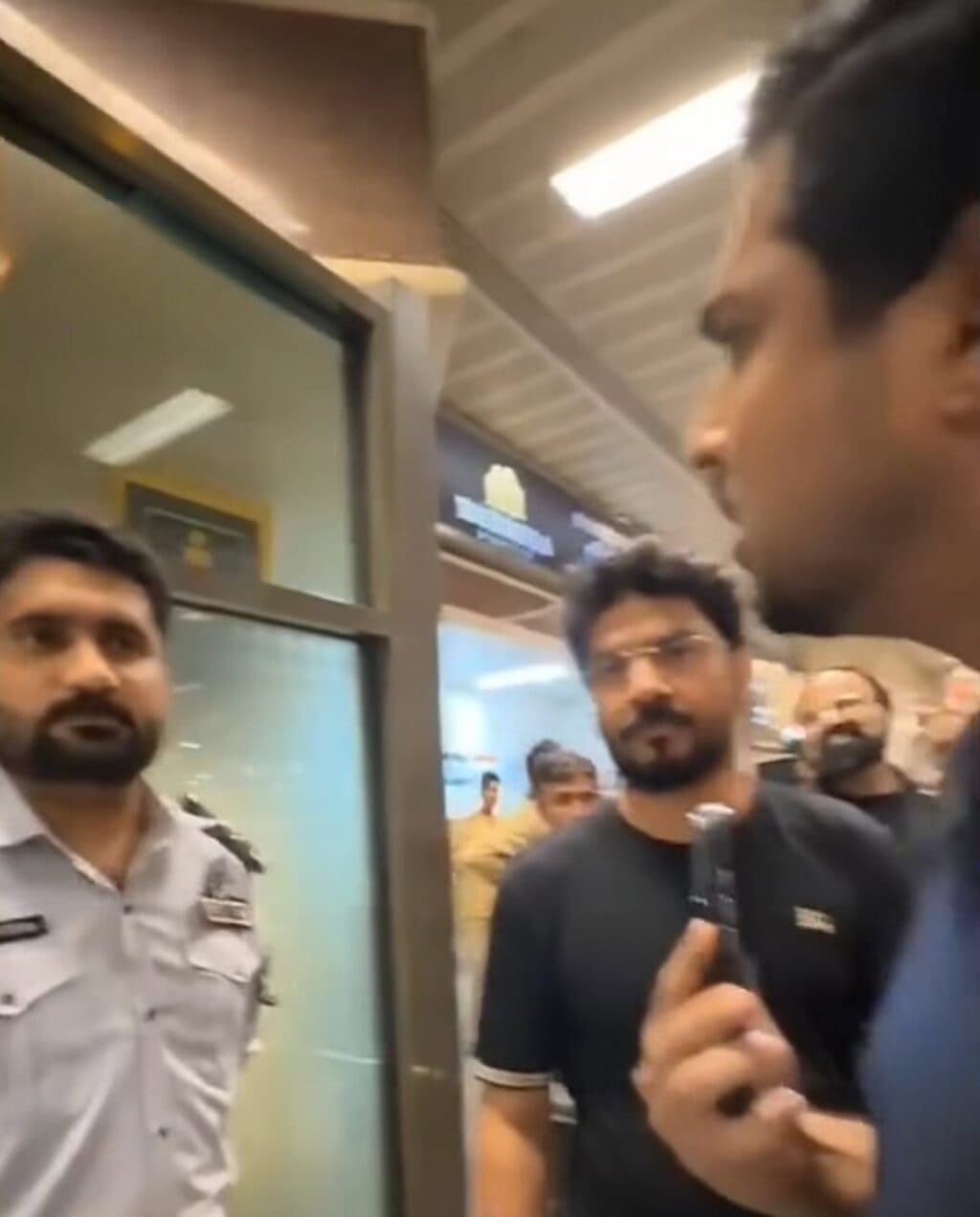Shamoon Abbasi’s Advice to Iqrar ul Hassan