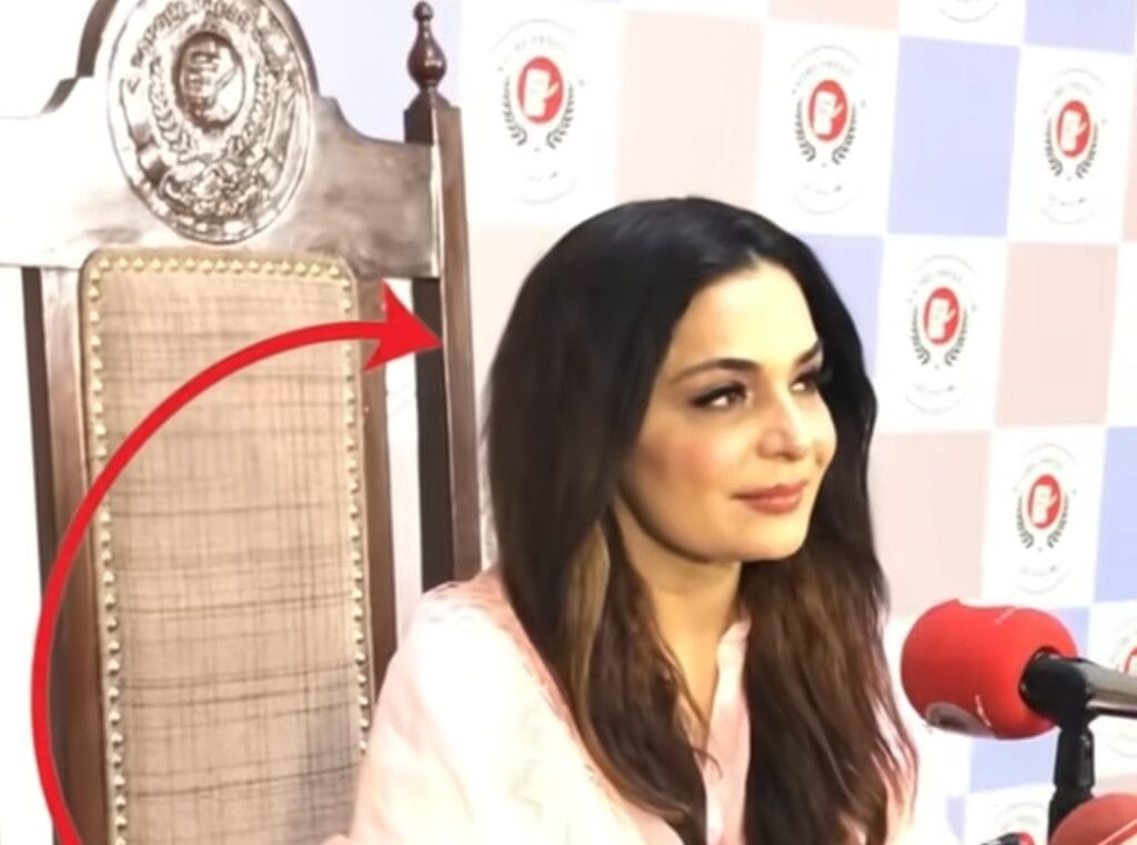 Meera’s Surprising Reply To Shaadi Question
