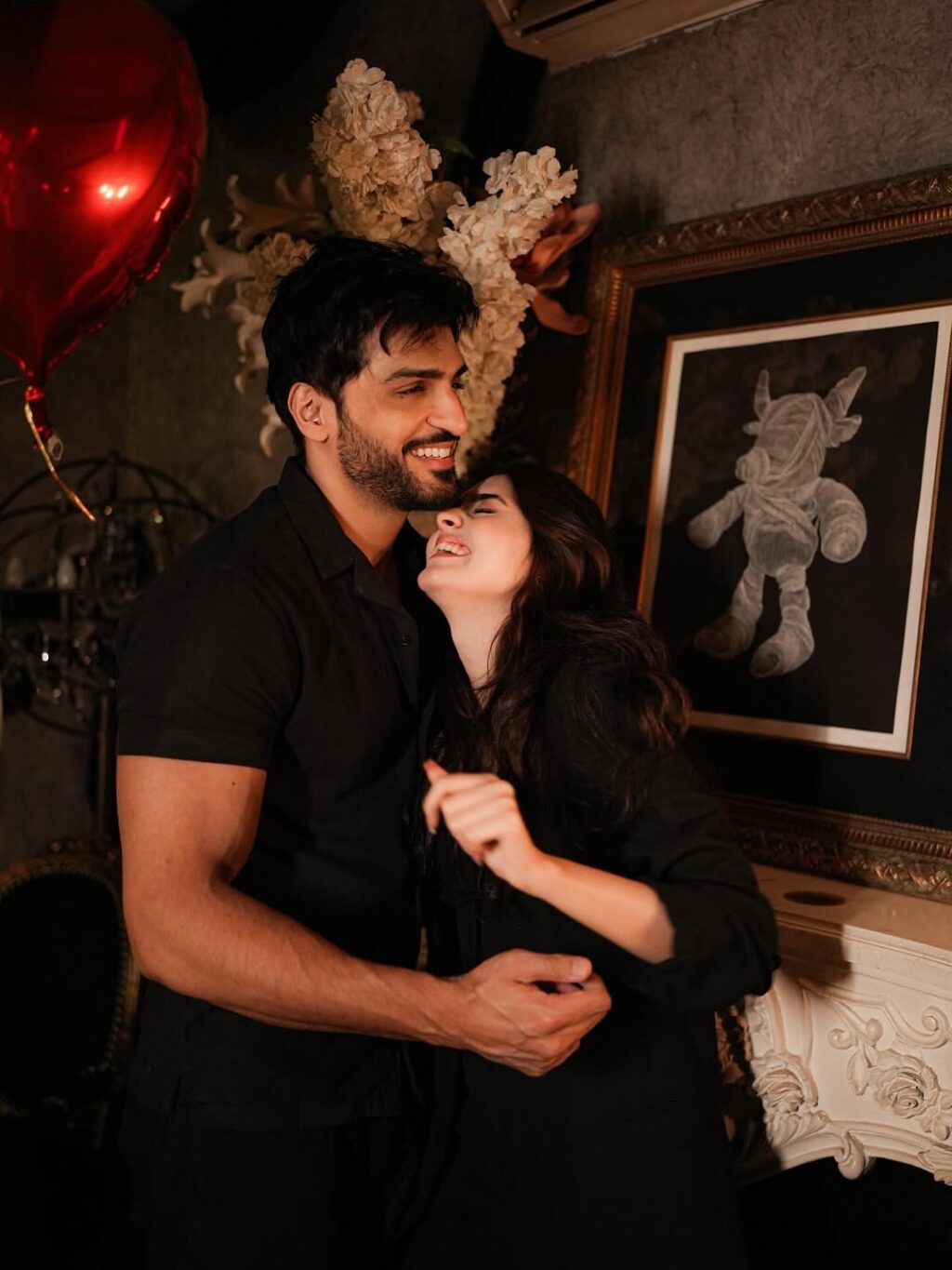 Omer Shahzad & Shanzay Lodhi’s Romantic First Anniversary Celebration