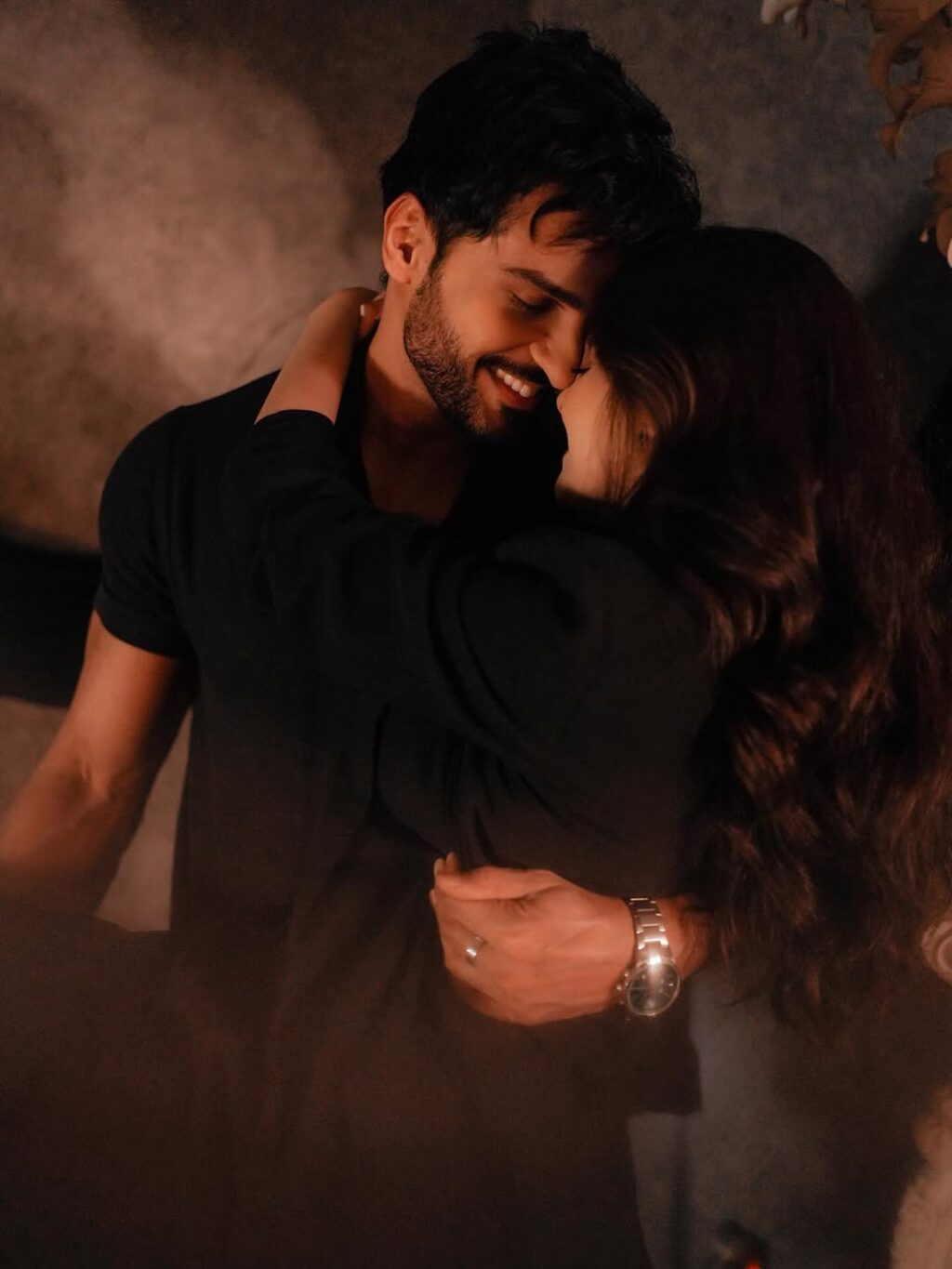 Omer Shahzad & Shanzay Lodhi’s Romantic First Anniversary Celebration