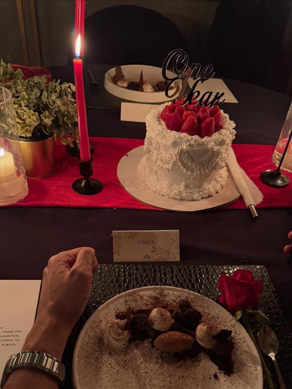 Omer Shahzad & Shanzay Lodhi’s Romantic First Anniversary Celebration