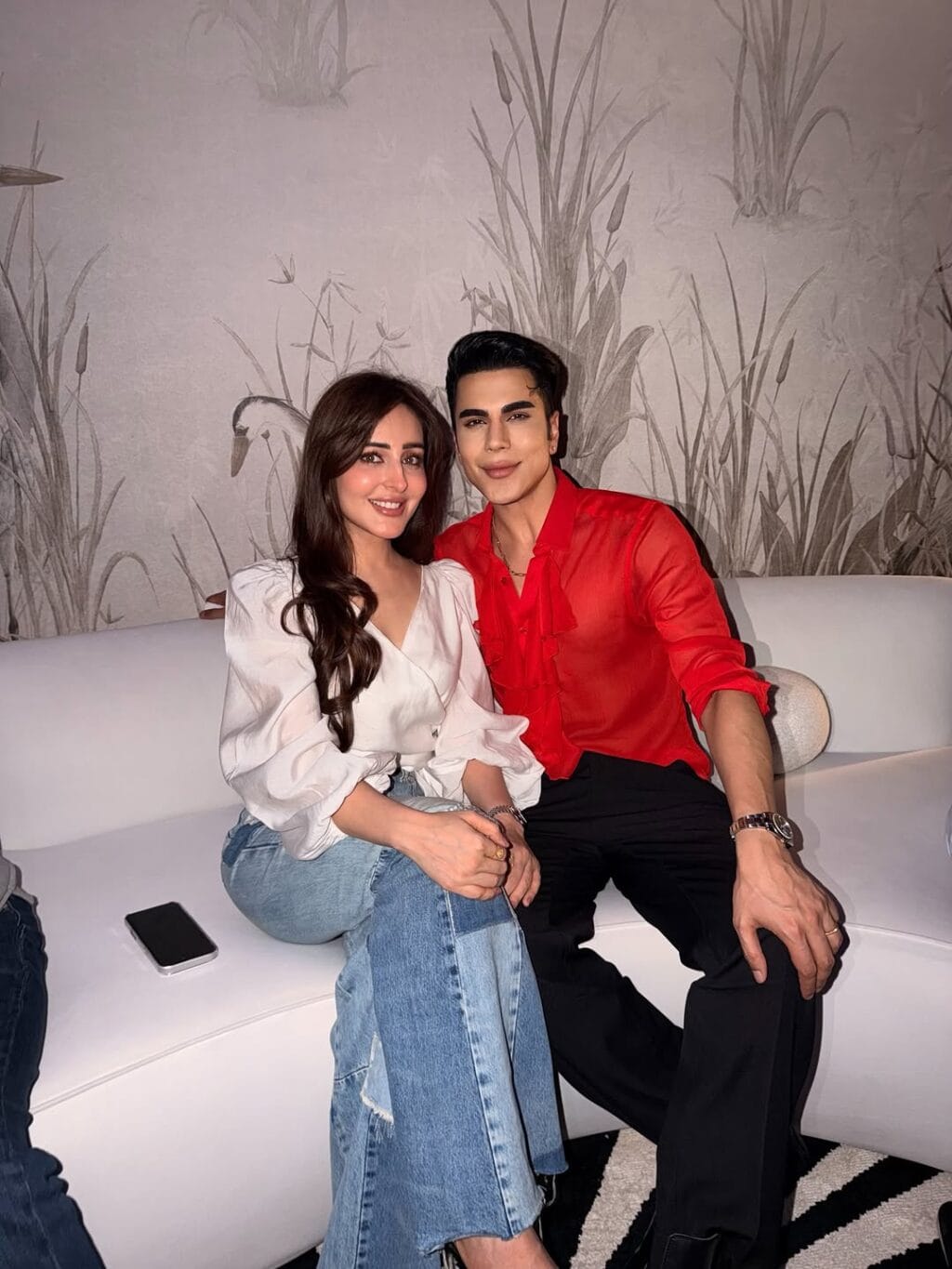 Saba Qamar’s Lavish & Modern Birthday Under Criticism