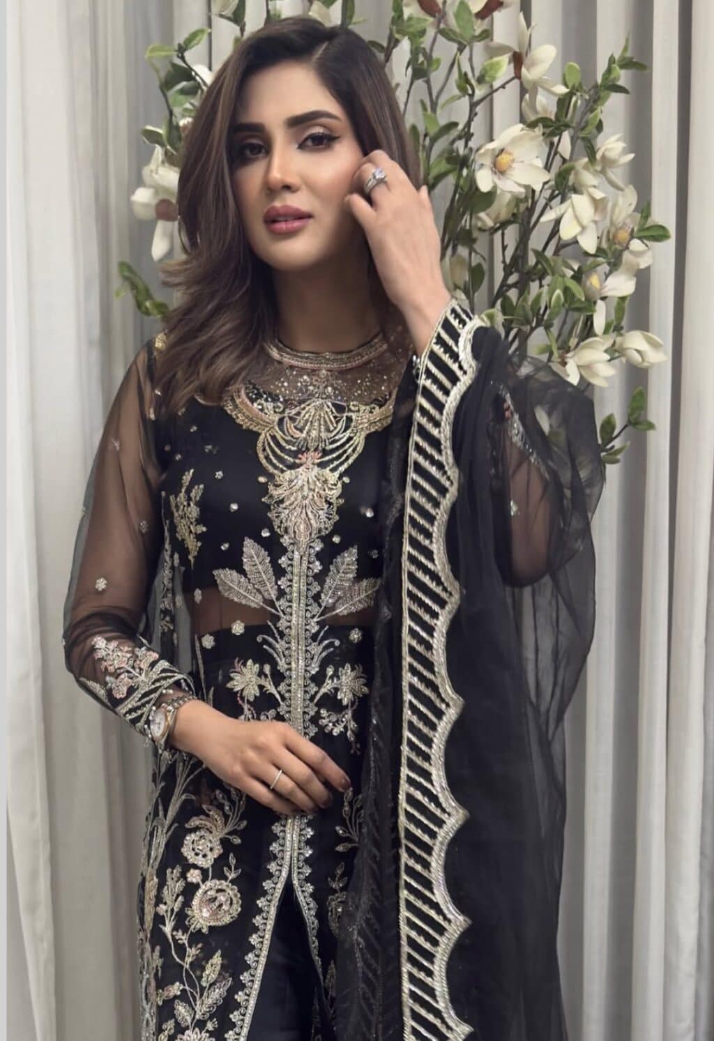 Fiza Ali Reveals Her Age & Birth Year