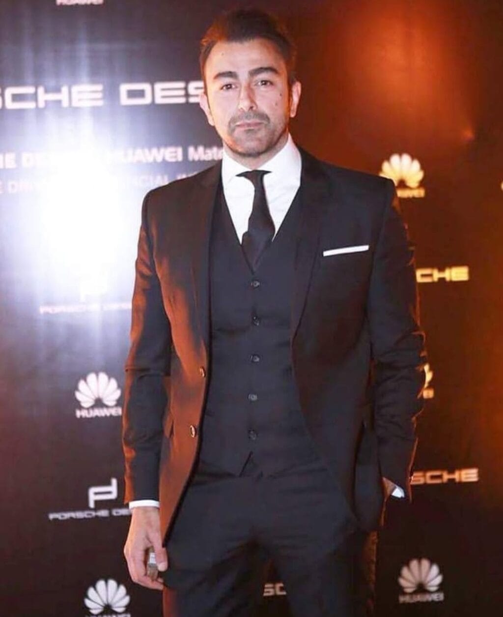 Famous Director Kashif Nisar on Working with Shaan Shahid