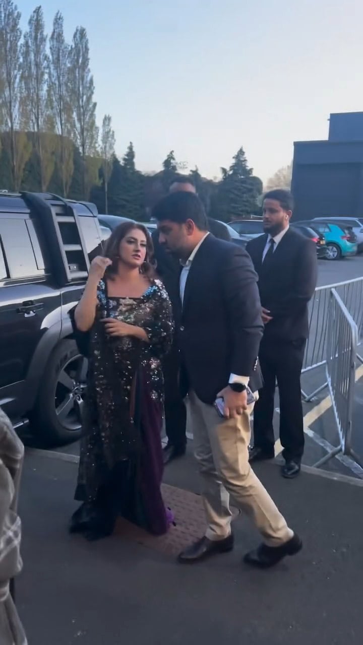 Hiba Bukhari's Bold Dressing At Bradford Event Goes Viral