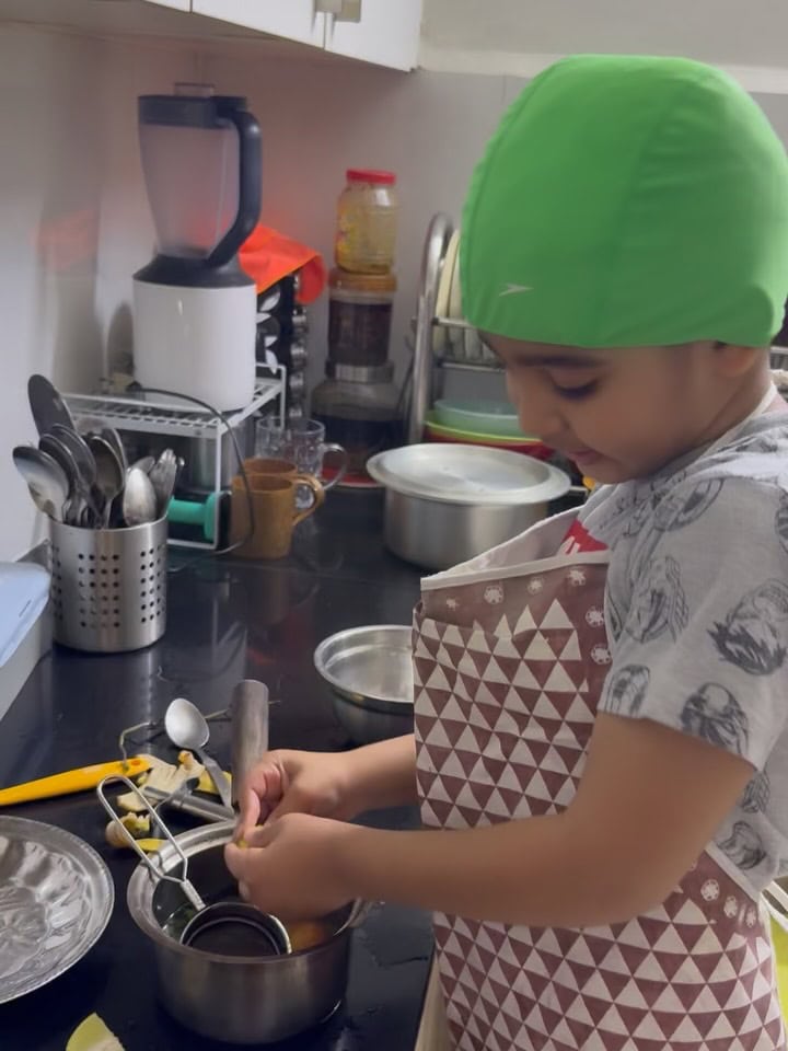Iqra Aziz’s Photodump Reveals Balance Between Motherhood & Stardom