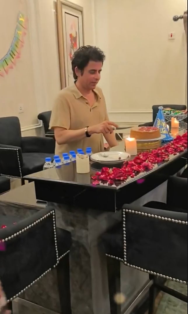 Irshad Bhatti’s Wife’s Beautiful Birthday Surprise for Him