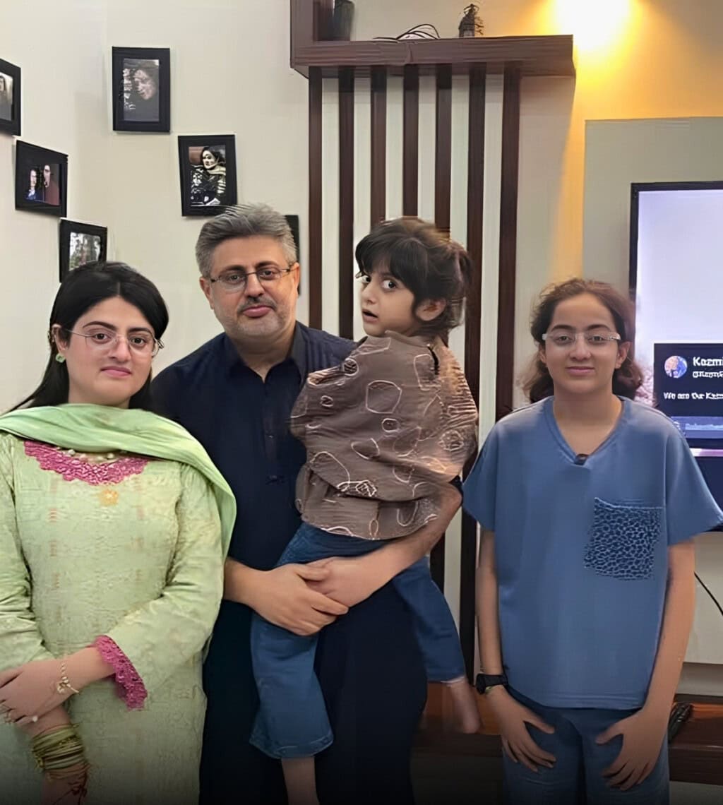 Public Reacts To Dua Zehra’s Family Vlogging Channel