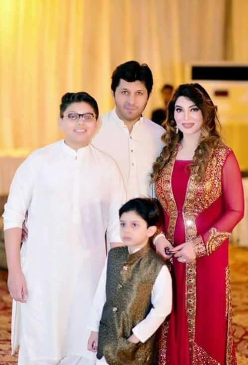 Pakistani Film Actresses Unlucky In Love
