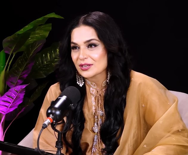 Meera Reveals Close Relationship With Mahesh Bhatt & Alia Bhatt