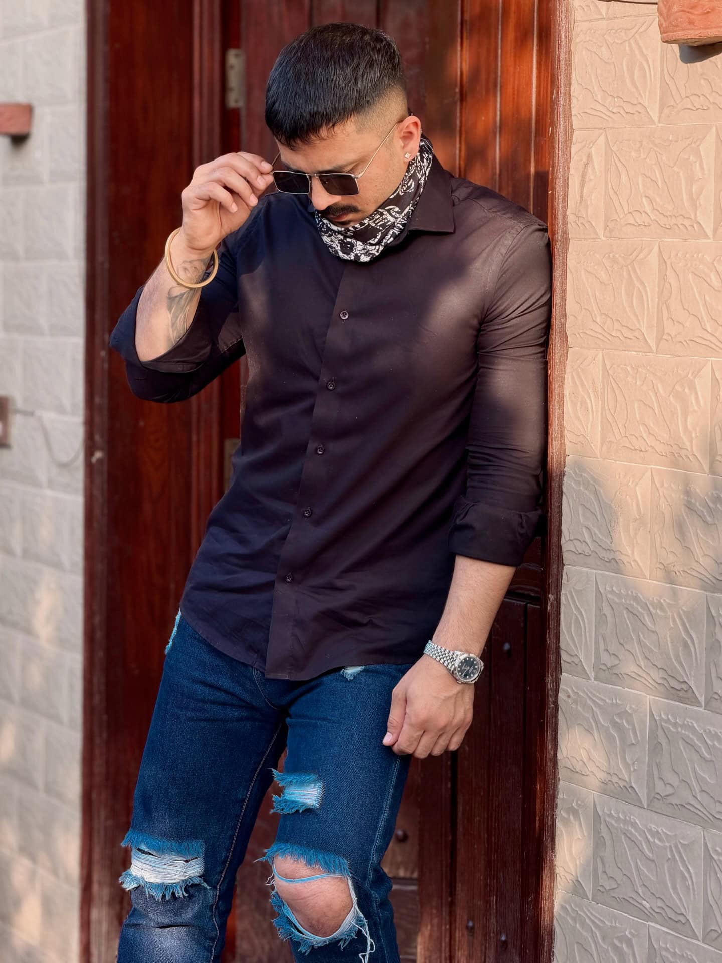 S A Rajab Rajab Butt's Latest Look Trolled By Internet | Reviewit.pk