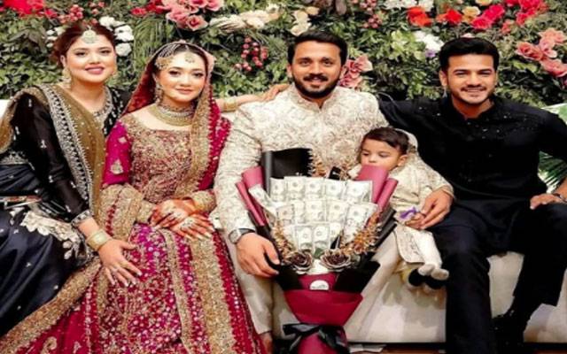 Pakistani Showbiz – Claps, Clashes & Controversies