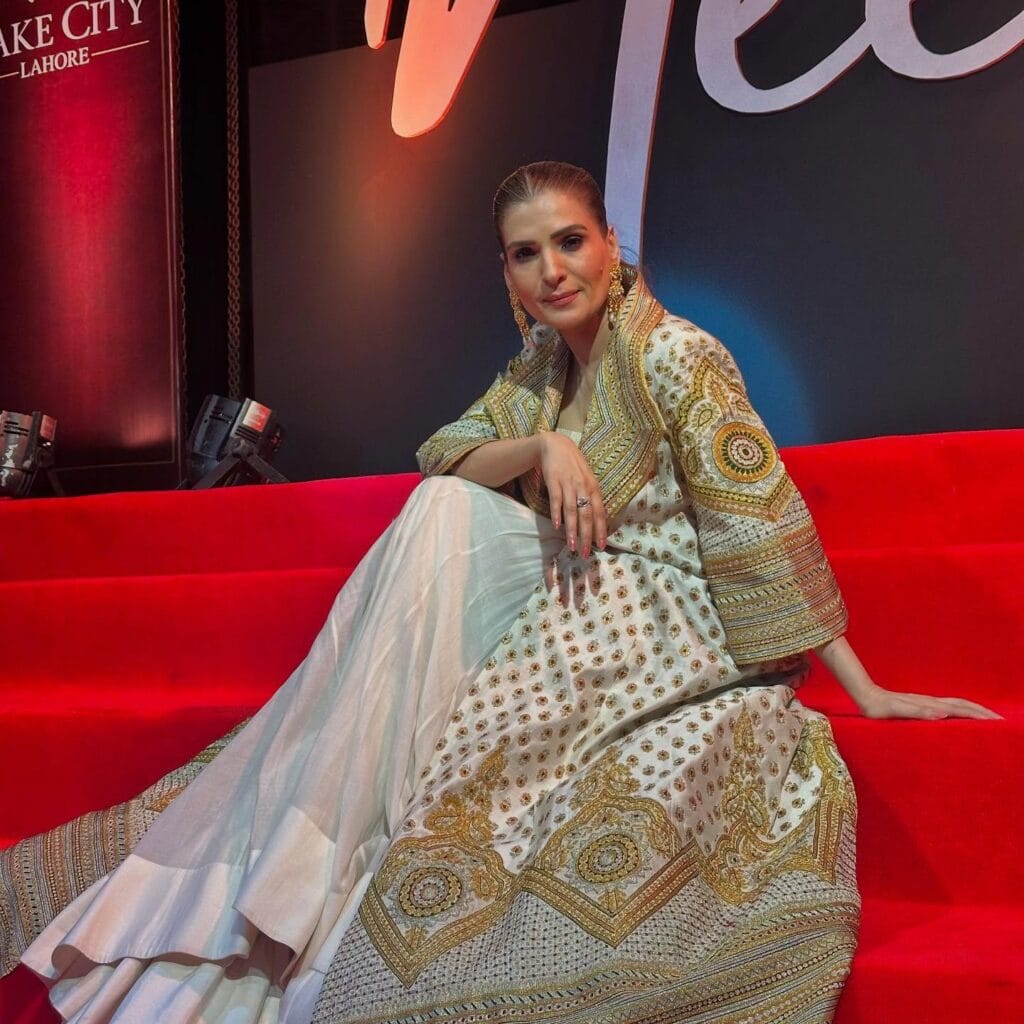 Pakistani Film Actresses Unlucky In Love