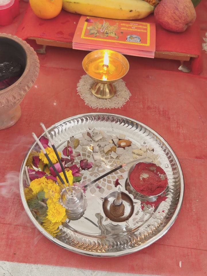 Saeeda Imtiaz Under Fire For Performing Hindu Aarti