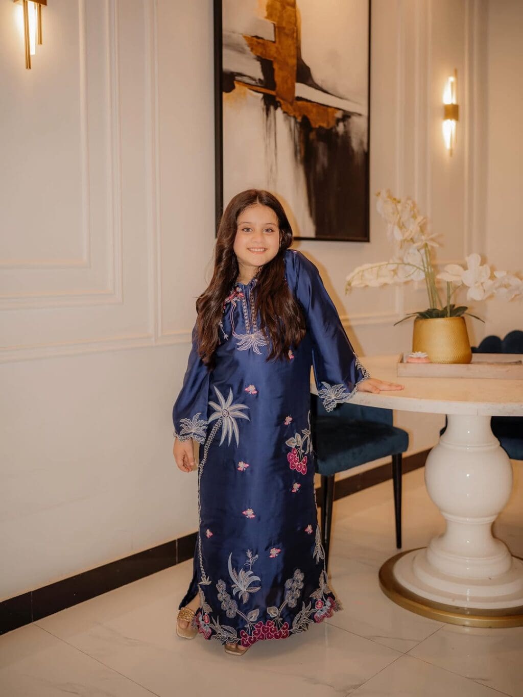 Aiman Khan Twinning With Eldest Daughter Amal Muneeb In Blue