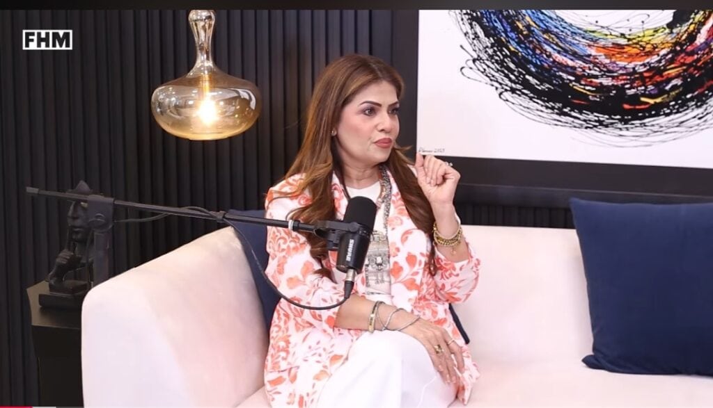 Amber Khan Claims She Is More Modern & Active Than Gen-Z