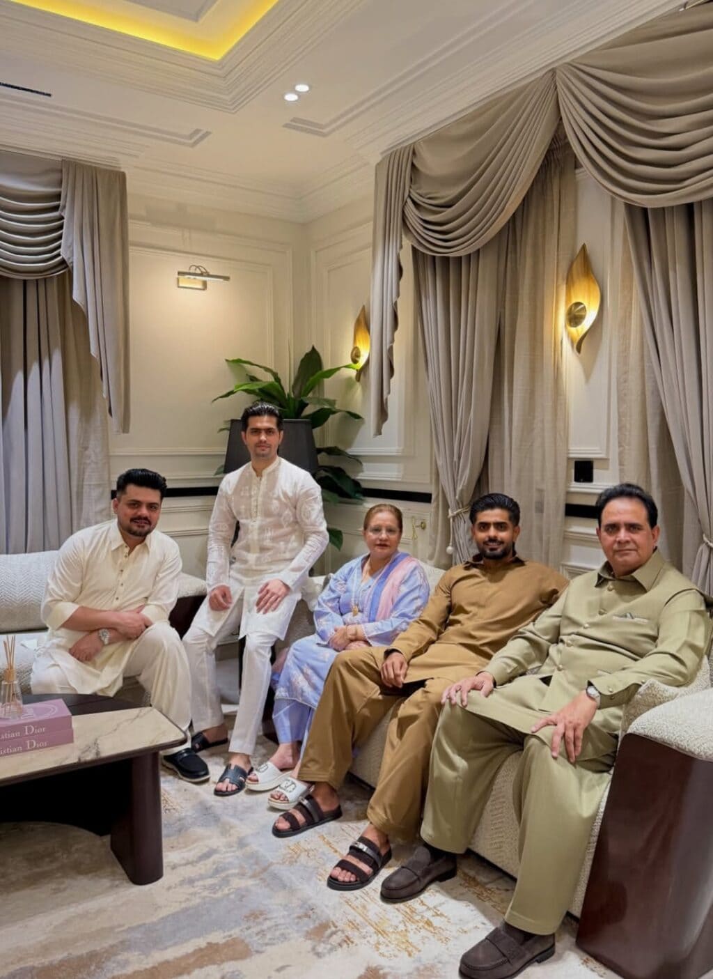 Pakistani Celebrities Pictures from Eid Ul Azha Day 2 Pakistani Celebrities Pictures from Eid Ul Azha Day 2