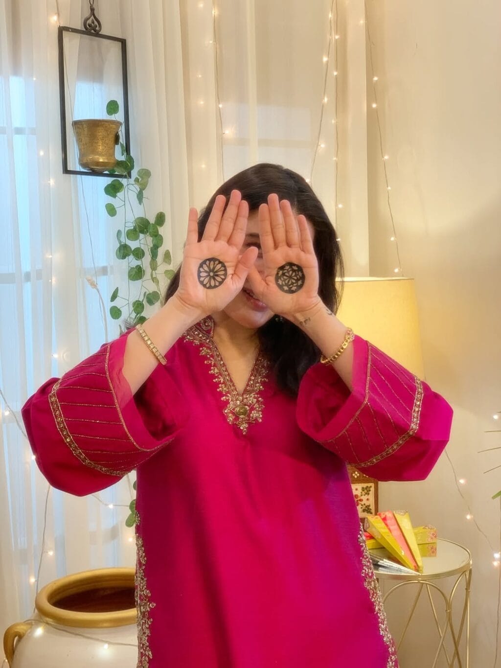 Pakistani Celebrities Pictures from Eid Ul Azha Day 1 Pakistani Celebrities Pictures from Eid Ul Azha Day 1