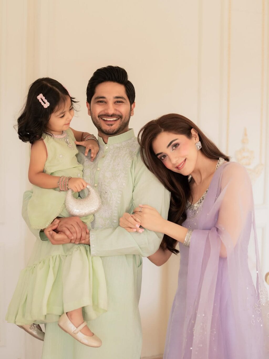 Pakistani Celebrities Pictures from Eid Ul Azha Day 1 Pakistani Celebrities Pictures from Eid Ul Azha Day 1