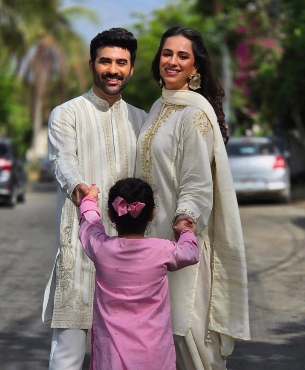 Pakistani Celebrities Pictures from Eid Ul Azha Day 1 Pakistani Celebrities Pictures from Eid Ul Azha Day 1