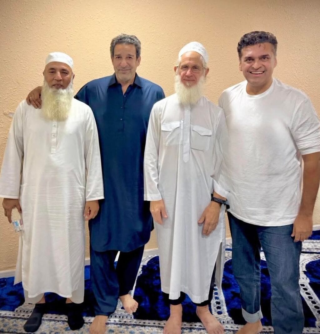 Pakistani Celebrities Performing Hajj in 2026 Pakistani Celebrities Performing Hajj in 2026