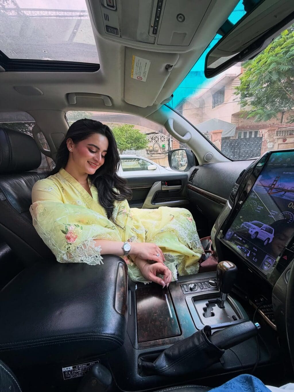 Aiman Khan and Muneeb Butt Eid Pictures with Daughters Aiman Khan and Muneeb Butt Eid Pictures with Daughters