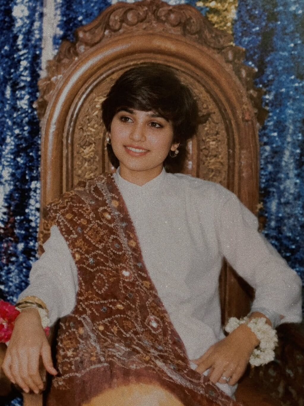 Javeria Saud Shares Her Teenage Pictures in Short Haircut